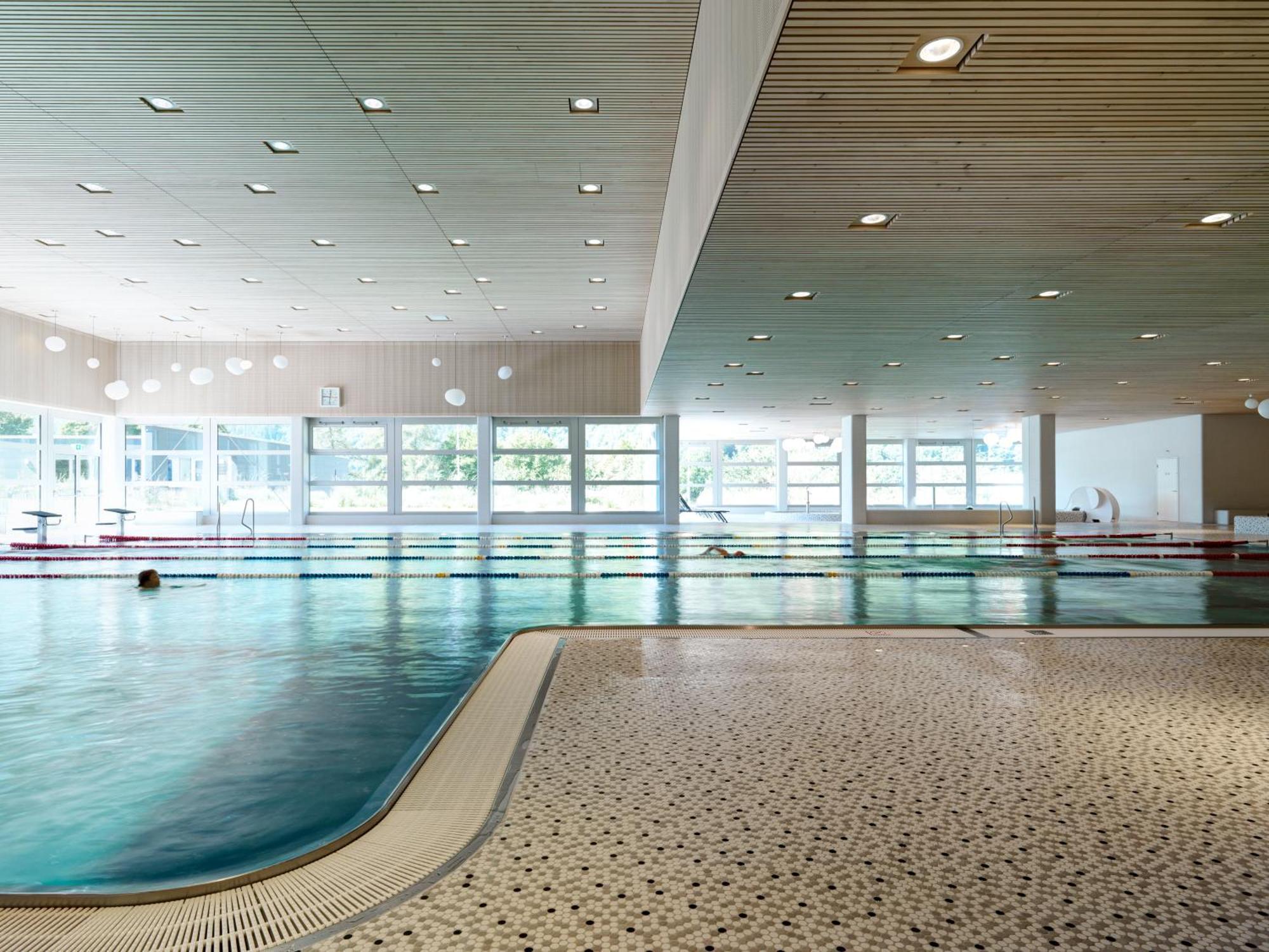 Lintharena Ag Hotel Näfels Buitenkant foto